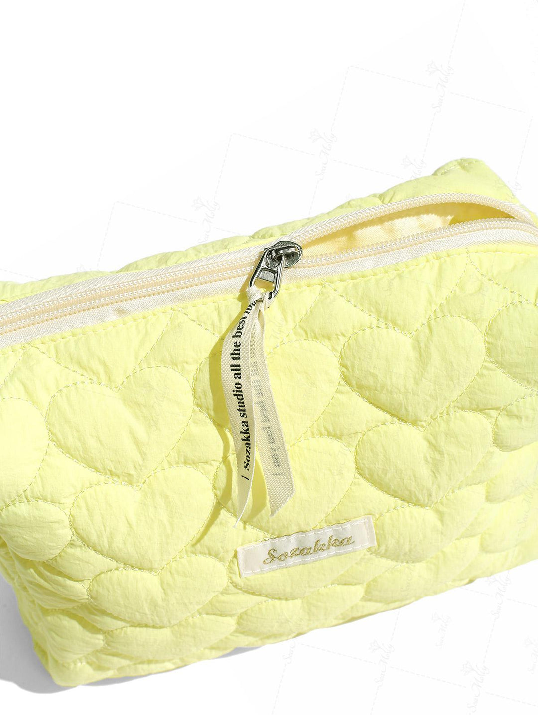 Quilted Heart Pattern Zipper Cosmetic Bag