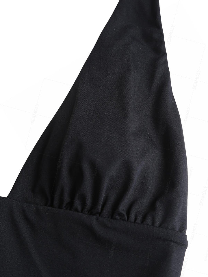 Seamolly Solid Color Ruched Plunging Neck One-piece Swimsuit