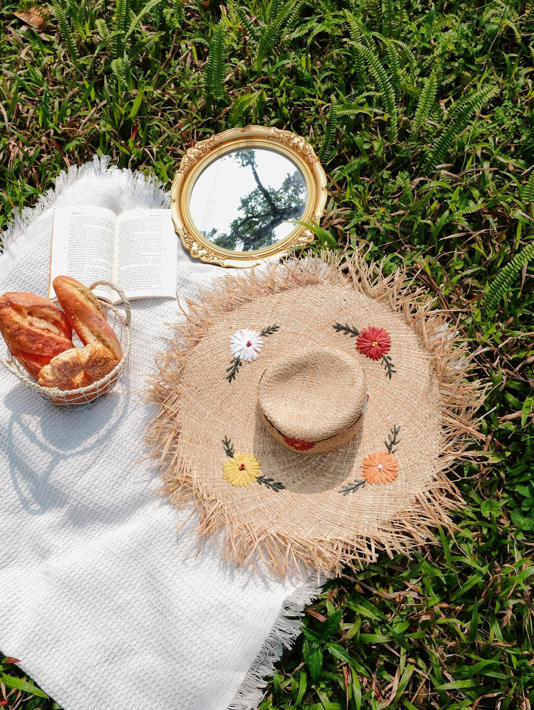 Embroidered Daisy Floral Leaf Wide Brim Fringed Edge Raffia Straw Sun Hat
