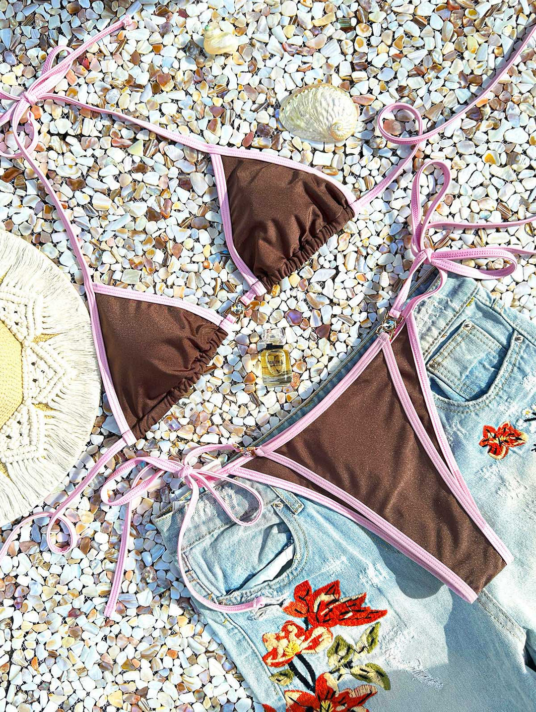 Seamolly Contrast Binding Rhinestones Tie Side Bikini Set