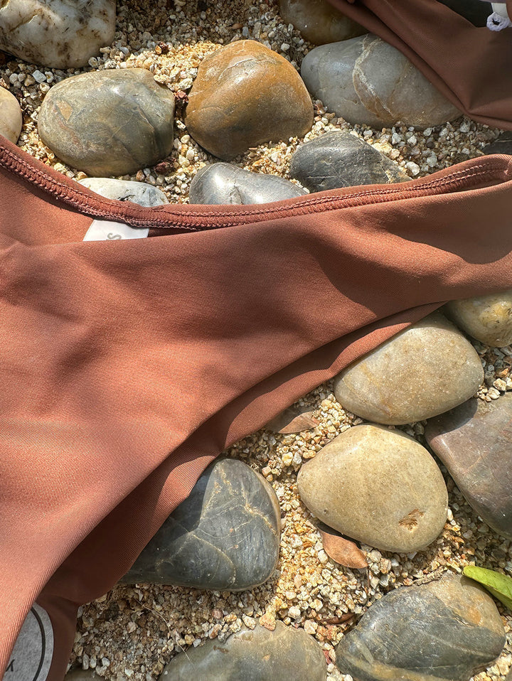 Seamolly Sexy Solid Color Ruched Underwire Push Up Bikini Set