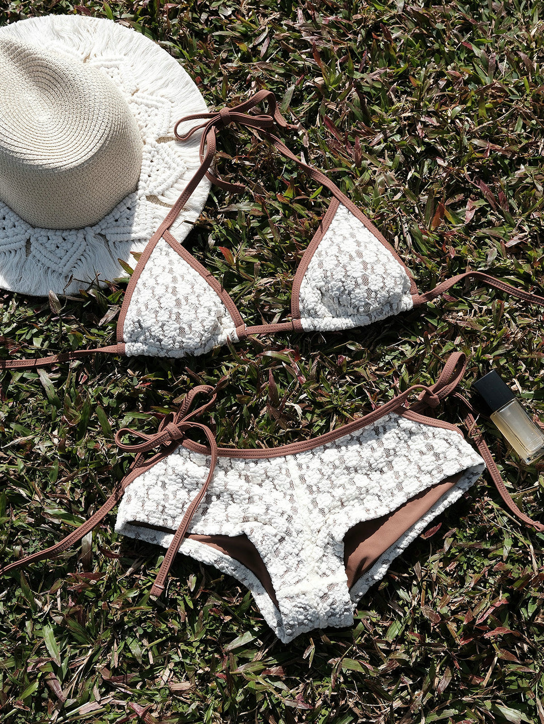 Seamolly Contrast Binding Lace Cutout Tied Side  Boyshorts Bikini Set