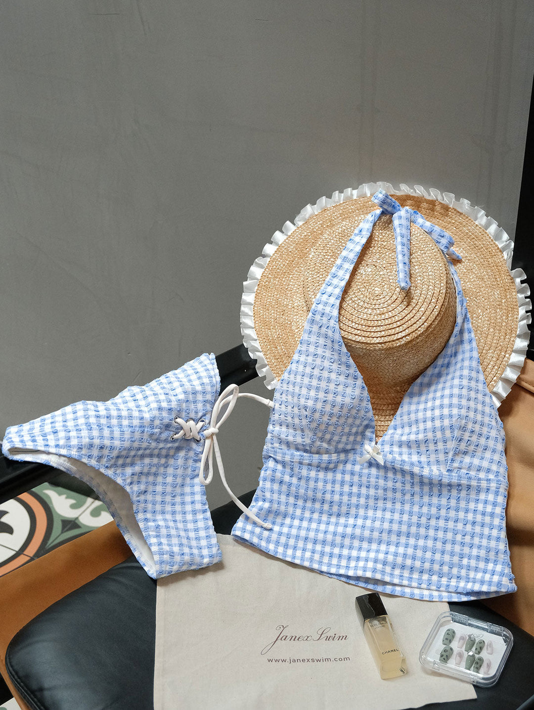Light Blue Grid Textured Plunging Neck Halter Tied Tankini Set