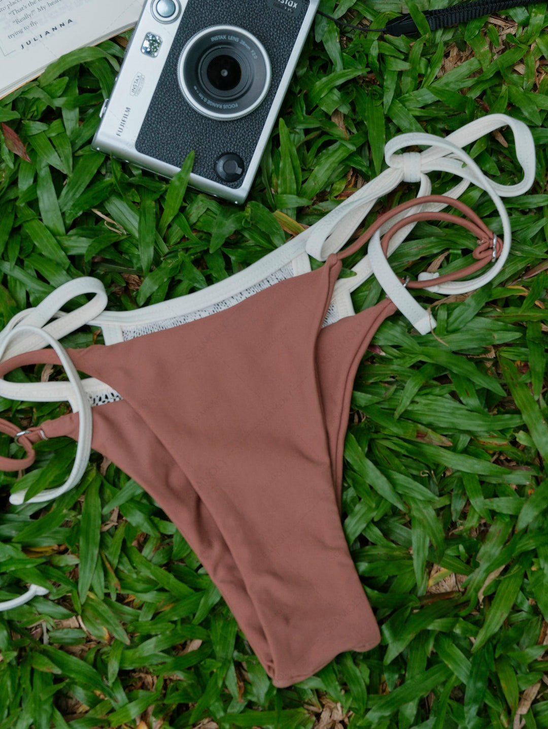 Seamolly Contrast Color Lace String Double Layer Bikini Set