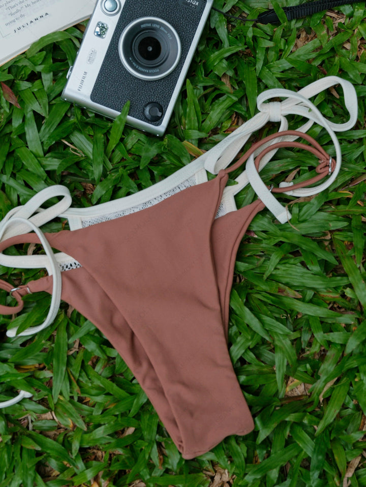 Seamolly Contrast Color Lace String Double Layer Bikini Set