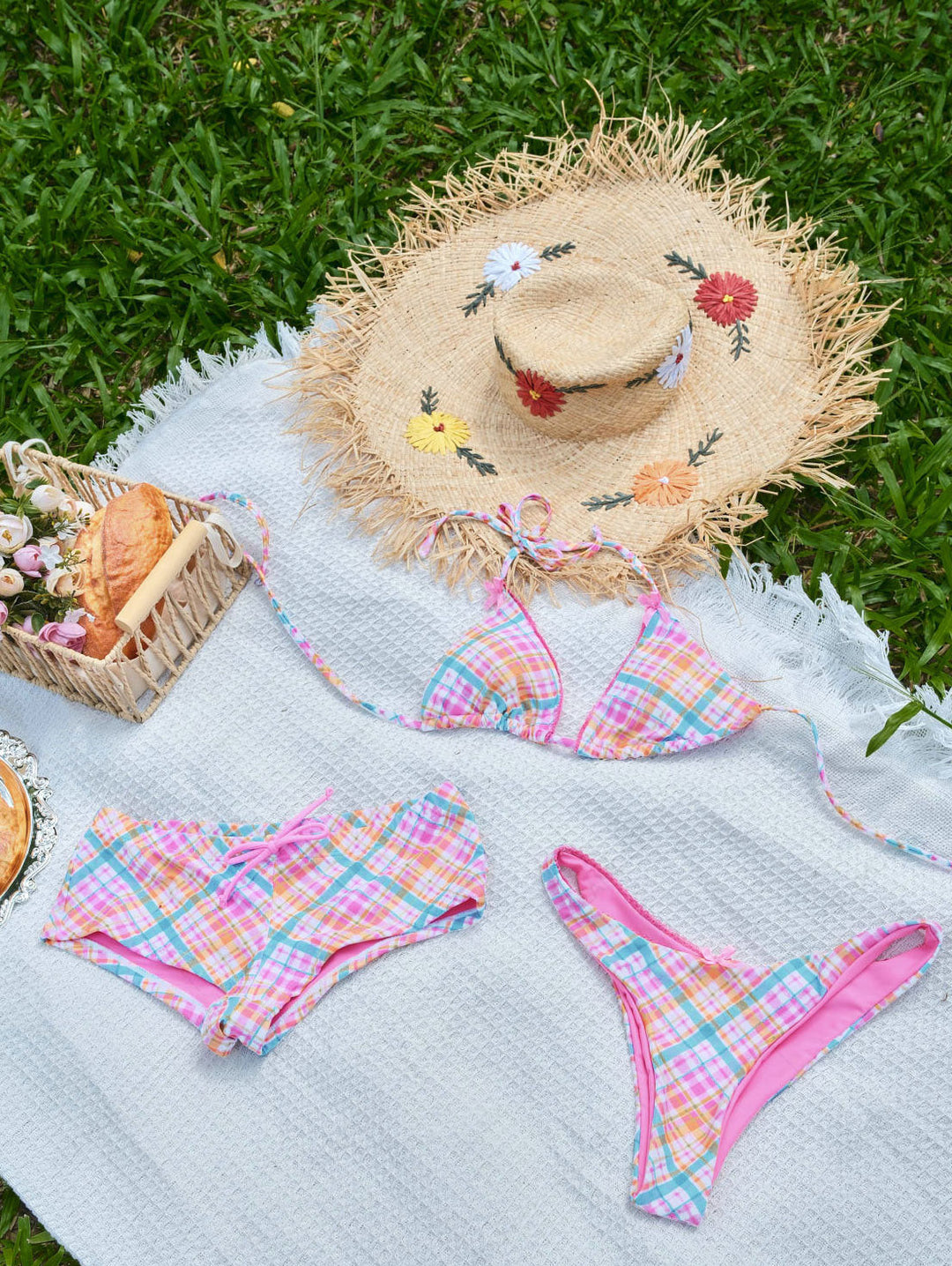 Seamolly 3 Piece Plaid Lace Bowknot Halter Triangle Cheeky Boyshort Bikini Set