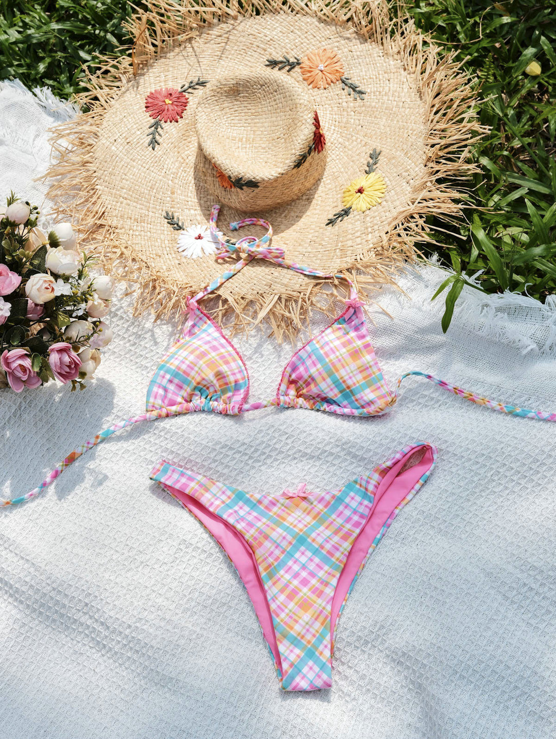 Seamolly Gingham Lace Trim Bowknot Decor Halter Triangle Cheeky Bikini Set