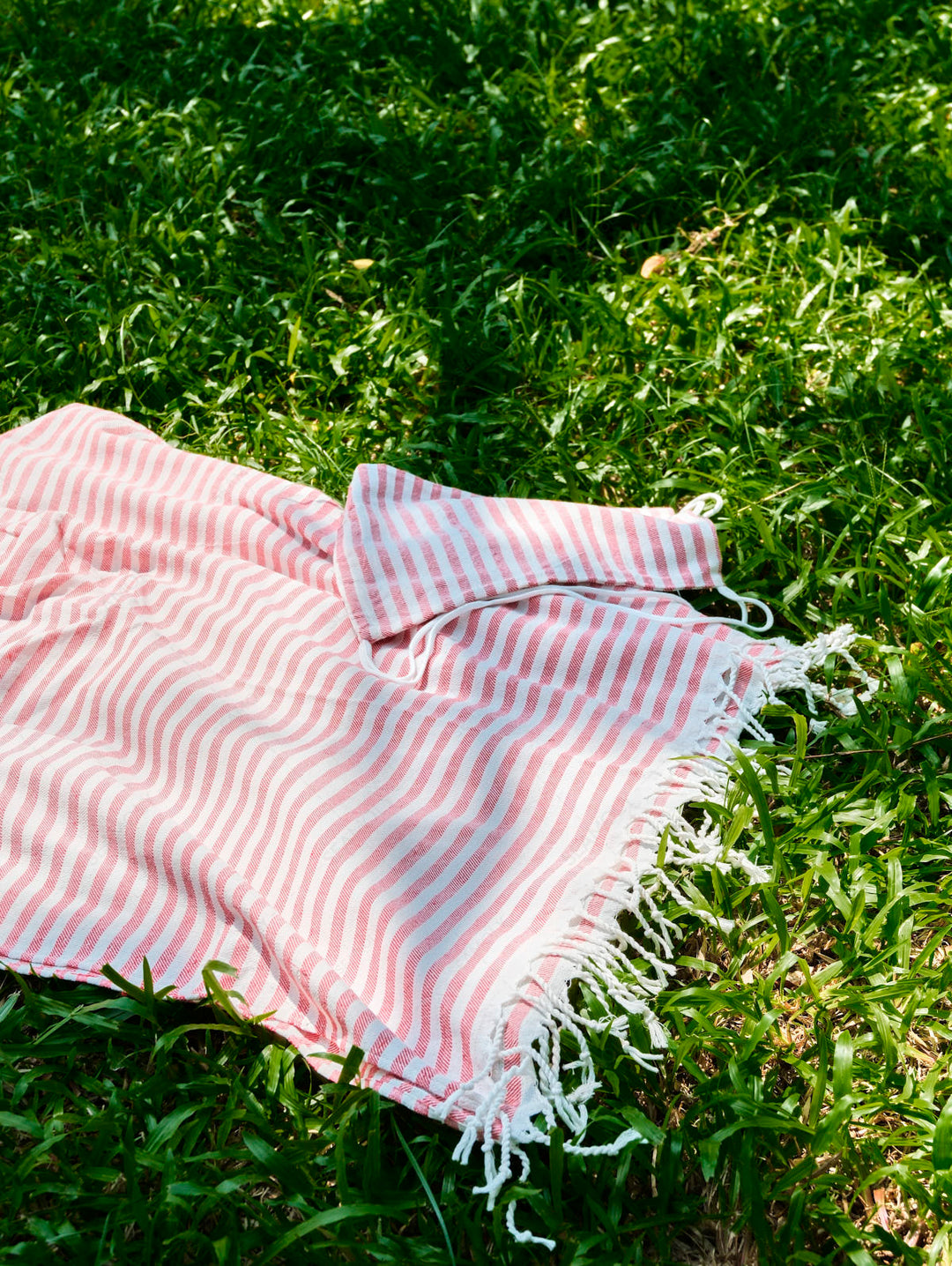 Cotton Striped Tassel Trim Beach Towel With Backpack