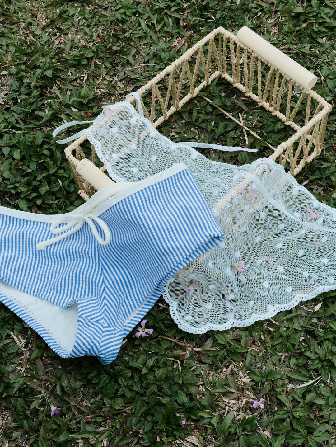 Light Blue Striped Spliced Ruched Ruffles Top & Cheeky Boyshorts Tankini Set