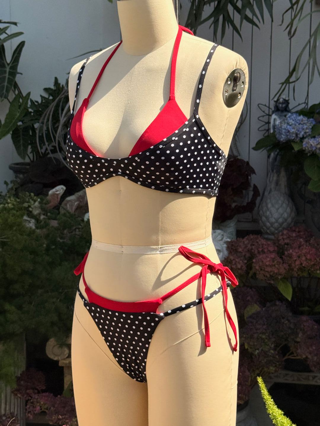 Janex Black Contrast Color Polka Dot Print String Double Layer Bikini Set