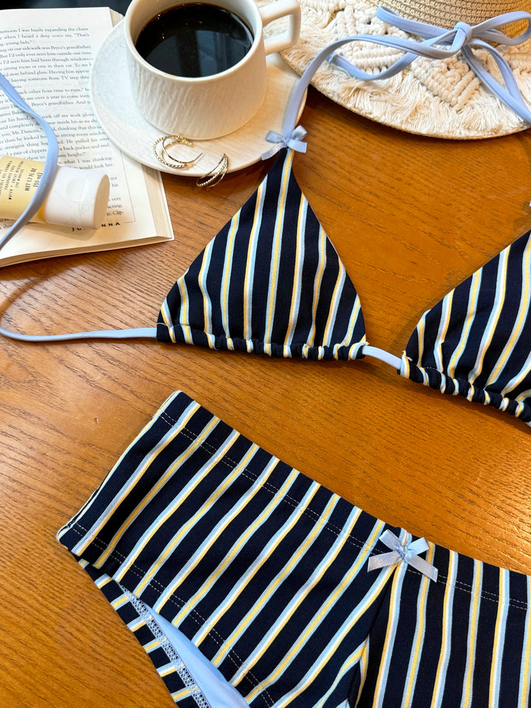 Seamolly Striped Bowknot Halter Triangle Cheeky Boyshorts Bikini Set