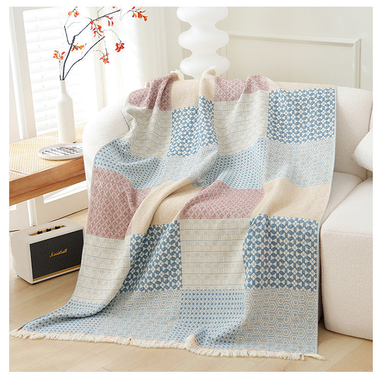 Cotton Gauze Grid Patternblock Pattern Tassel Trim Beach Towel(115cm*150cm)